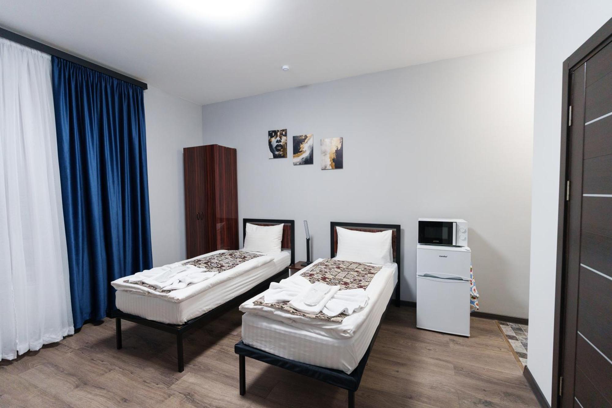 Gh Family Hotel Erévan Extérieur photo
